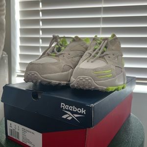 Reebok Aztrek Double Mix Trail  sneakers sz 8